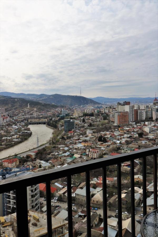 Twins Tower Leilighet Tbilisi Eksteriør bilde