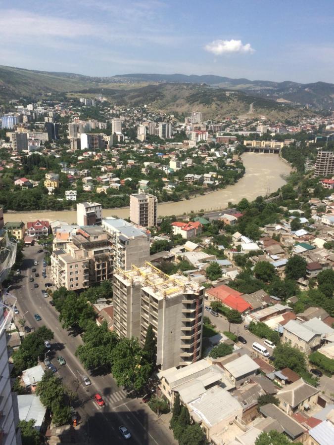 Twins Tower Leilighet Tbilisi Eksteriør bilde